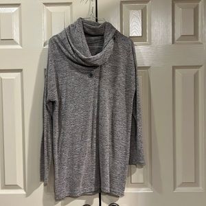 Women’s Shirt, Size Large, long sleeve